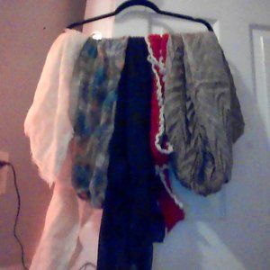 SALE!! 5 Scarves 5$